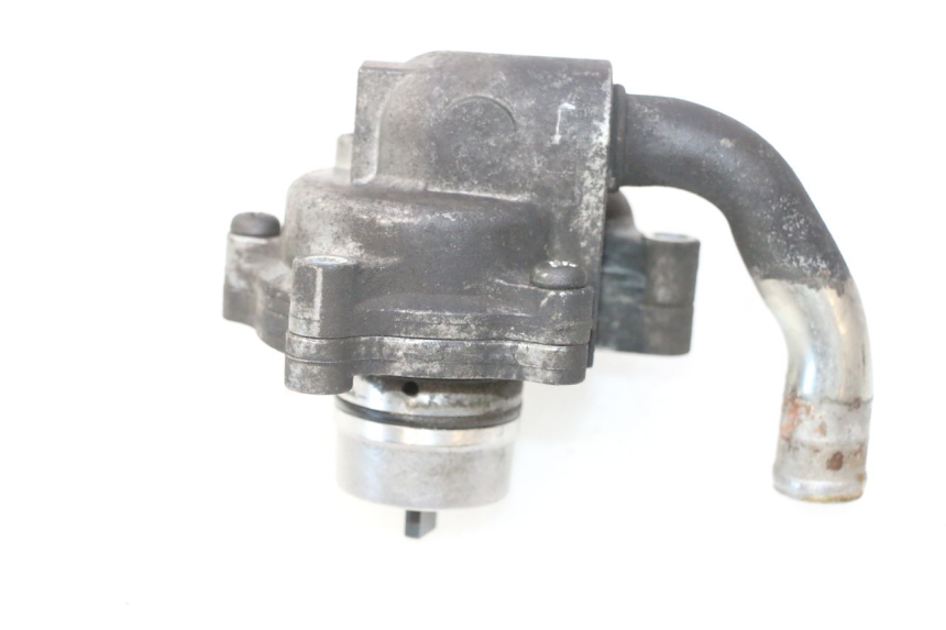 photo de BOMBA DE AGUA SUZUKI BURGMAN 125 (2007 - 2014) - Otra perspectiva