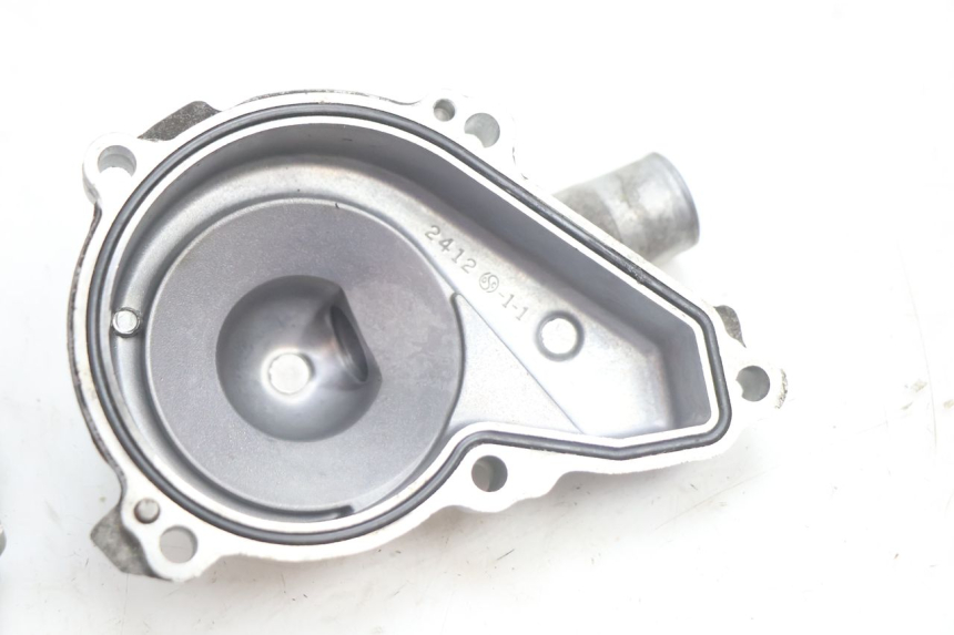 photo de BOMBA AGUA KAWASAKI ER-6 ER6 N 650 (2005 - 2009) - Otra perspectiva