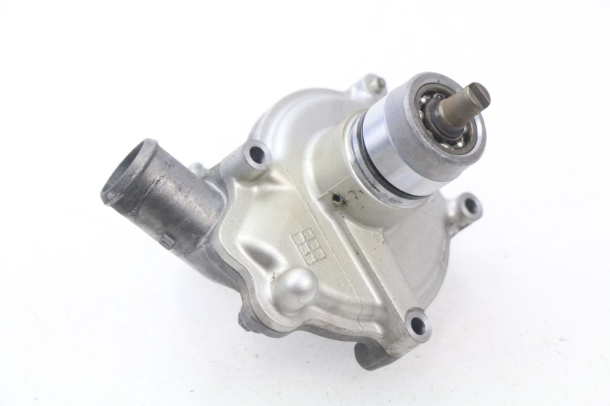 photo de BOMBA DE AGUA YAMAHA FJR ABS 1300 (2006 - 2012) - Detalle de la pieza