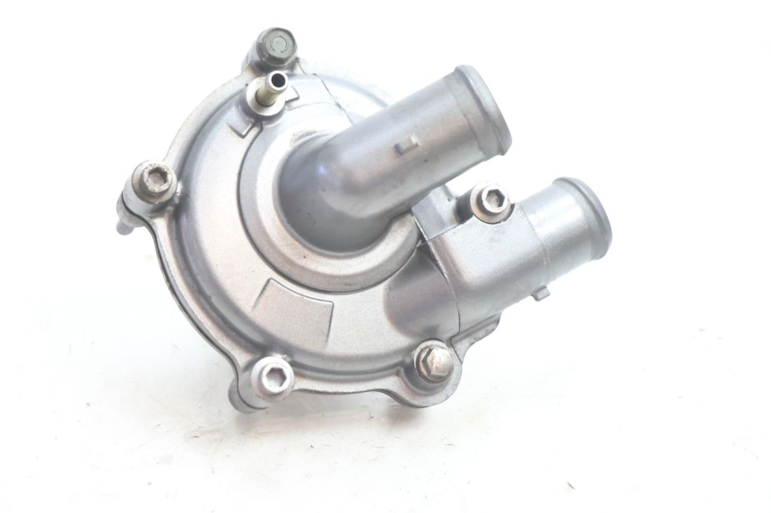 photo de BOMBA AGUA YAMAHA FJR 1300 (2001 - 2005) - Detalle de la pieza