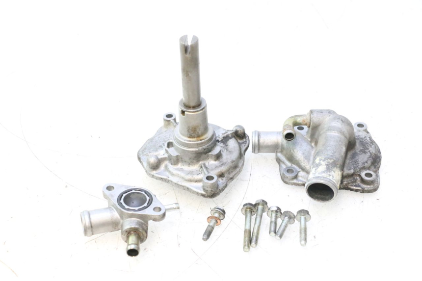 photo de BOMBA AGUA HONDA FJS SILVER WING SILVERWING 400 (2005 - 2008) - Detalles de los puntos de fijación
