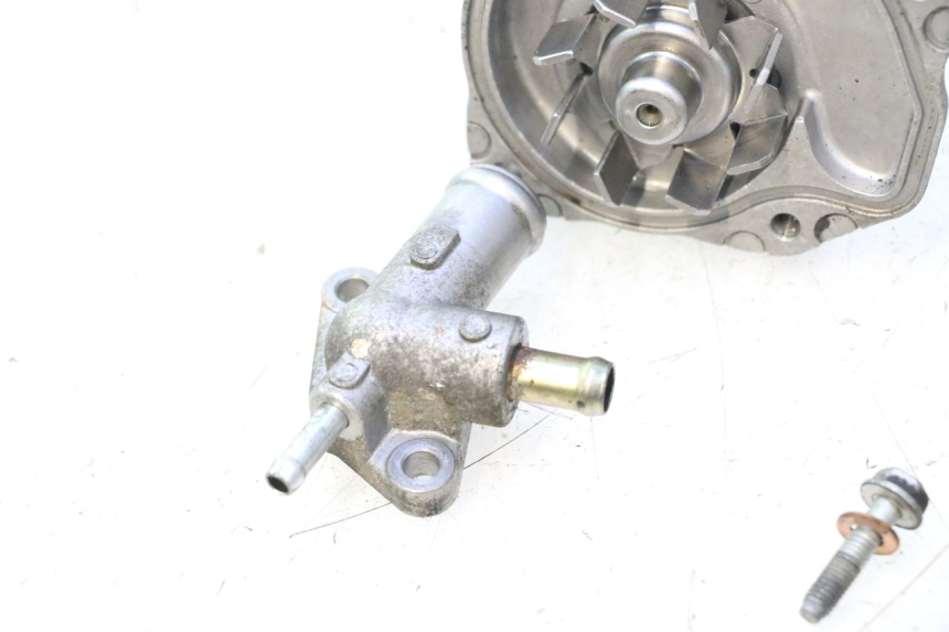photo de BOMBA AGUA HONDA FJS SILVER WING SILVERWING 400 (2005 - 2008) - Estado de la superficie y material