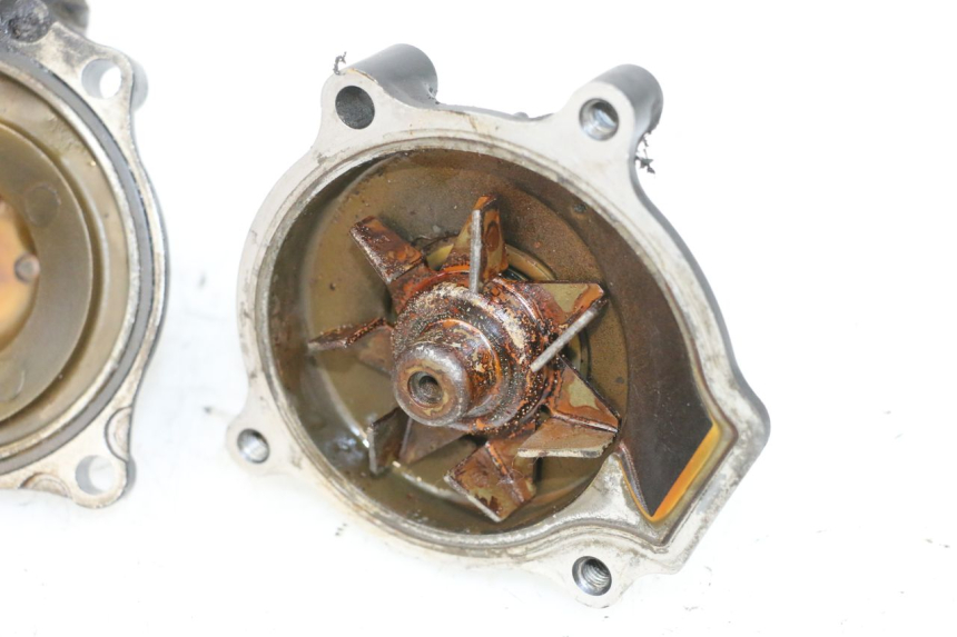 photo de BOMBA AGUA KAWASAKI GPX R WARBIRD 600 (1988 - 1993) - Recambio usado revisado