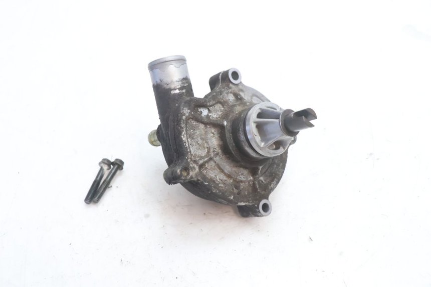 photo de BOMBA AGUA SUZUKI GSR 600 (2005 - 2012) - Zoom estado de uso