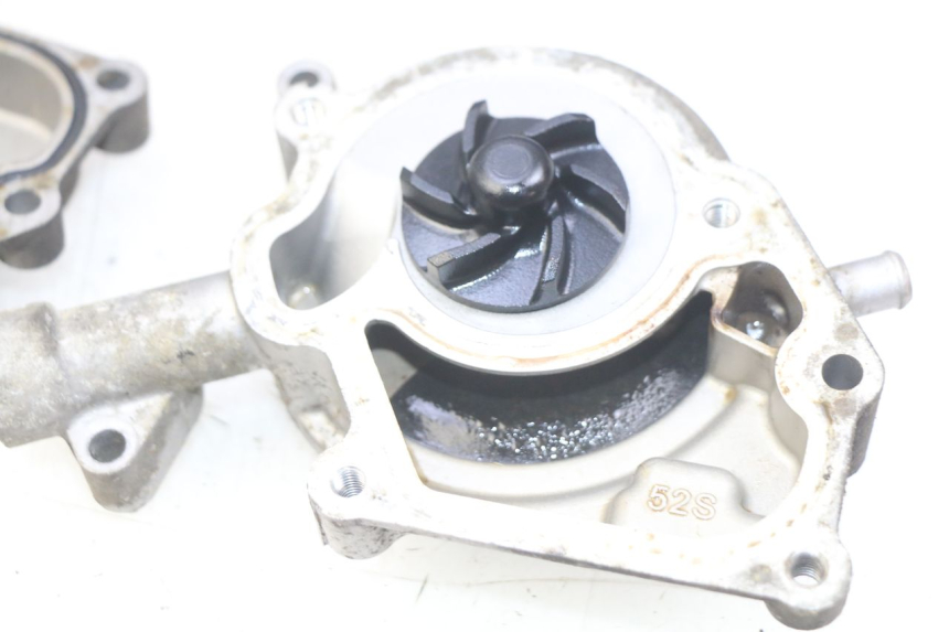 photo de BOMBA DE AGUA YAMAHA HW XENTER 125 (2011 - 2017) - Otra perspectiva