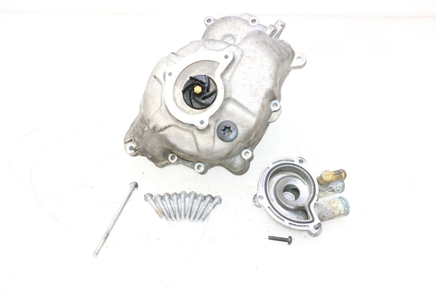 photo de BOMBA AGUA PIAGGIO MP3 LT 300 (2010 - 2016) - Detalle de la pieza