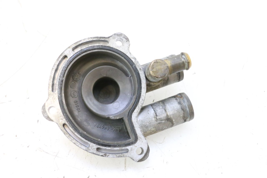 photo de BOMBA AGUA PIAGGIO MP3 125 (2006 - 2014) - Detalles de los puntos de fijación