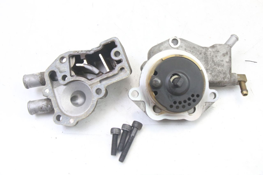 photo de BOMBA AGUA MBK OVETTO 4T 50 (2008 - 2016) - Otra perspectiva