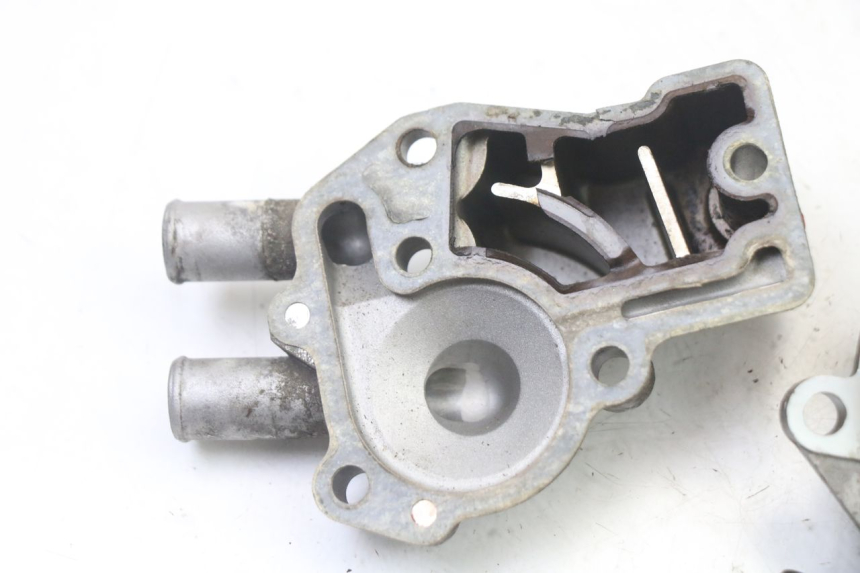 photo de BOMBA AGUA MBK OVETTO 4T 50 (2008 - 2016) - Primer plano técnico