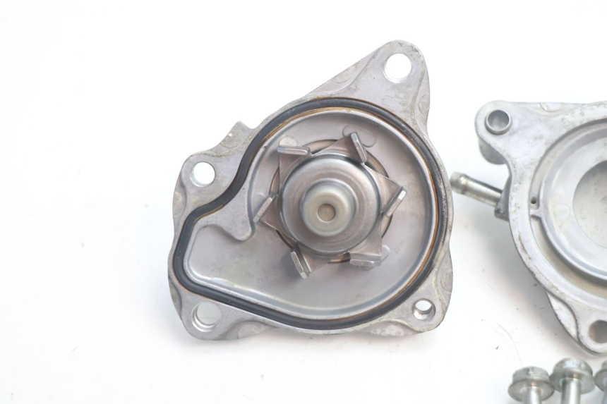 photo de BOMBA DE AGUA HONDA PCX (JF28) 125 (2009 - 2011) - Detalle de la pieza