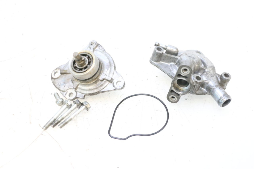 photo de BOMBA AGUA HONDA PCX (JF57/JF64) 125 (2014 - 2018) - Primer plano técnico
