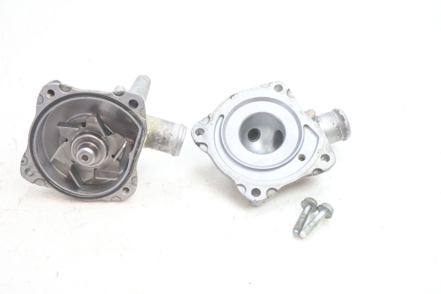 photo de BOMBA AGUA HONDA VFR FI RC46 800 (1998 - 2001) - Vista principal