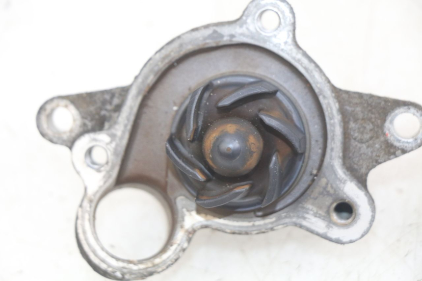 photo de BOMBA DE AGUA YAMAHA X-MAX XMAX 250 (2006 - 2009) - Vista general del producto