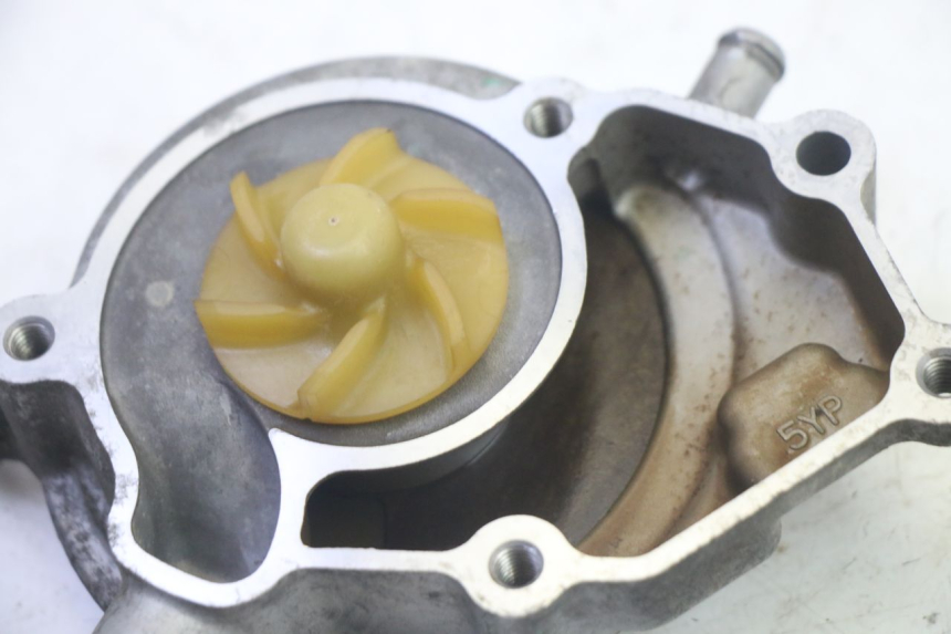 photo de BOMBA AGUA YAMAHA X-MAX XMAX 125 (2010 - 2013) - Otra perspectiva