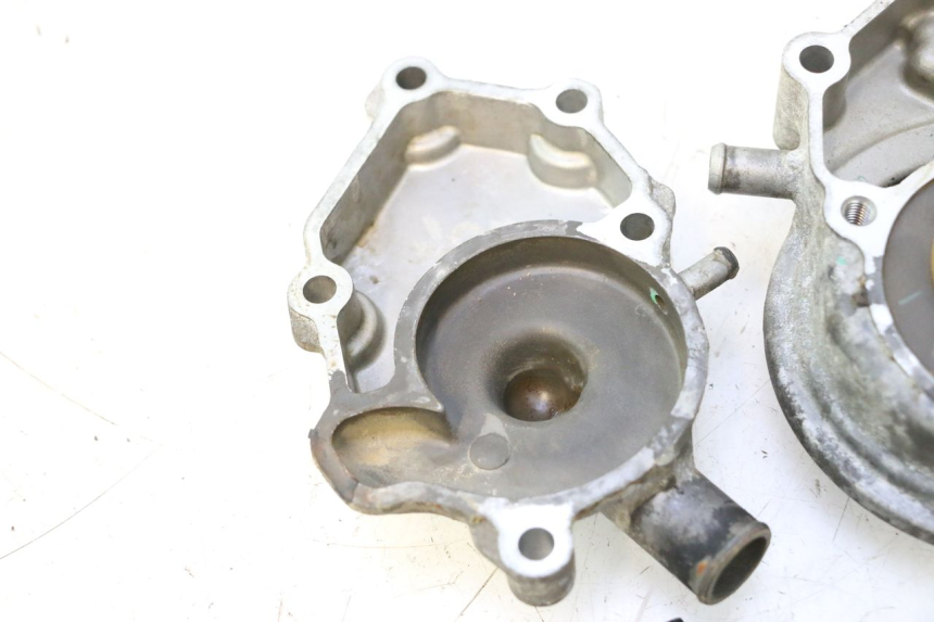 photo de BOMBA DE AGUA YAMAHA XMAX X-MAX 125 (2006 - 2009) - Características distintivas