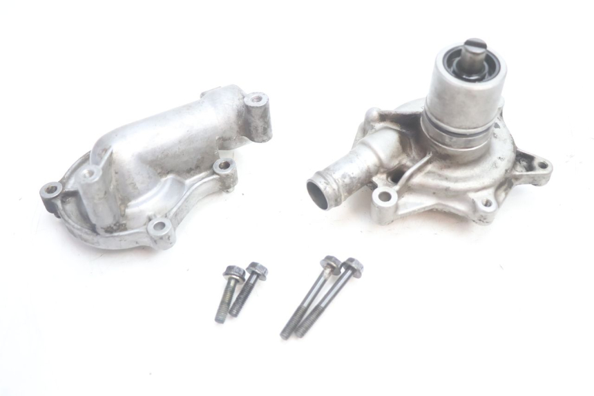 photo de BOMBA AGUA HONDA XRV AFRICA TWIN 750 (1990 - 1992) - Otra perspectiva