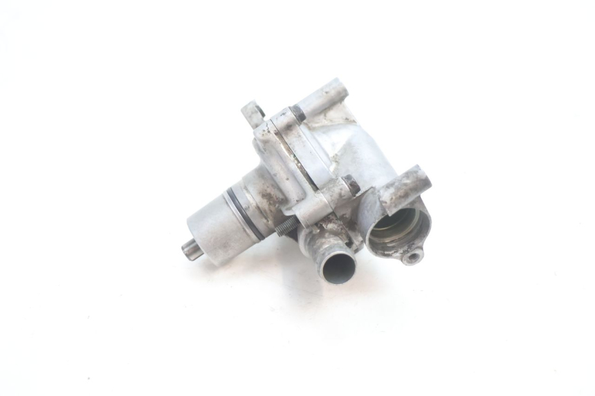 photo de BOMBA AGUA HONDA XRV AFRICA TWIN 750 (1990 - 1992) - Detalles de los puntos de fijación