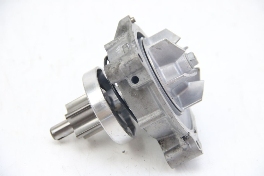 photo de BOMBA DE AGUA KAWASAKI Z ABS 1000 (2014 - 2020) - Vista principal