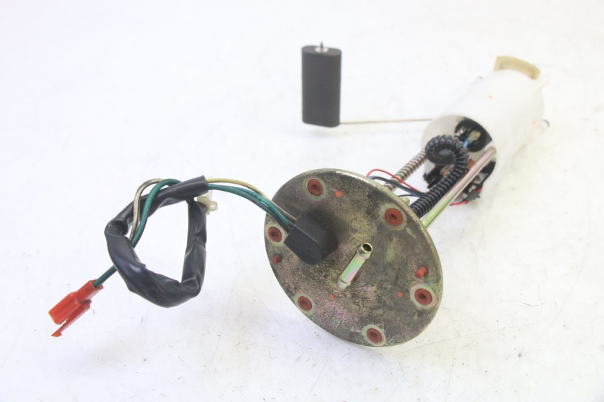 photo de BOMBA GASOLINA QUADRO 4 4D 350 (2015 - 2018) - Primer plano técnico