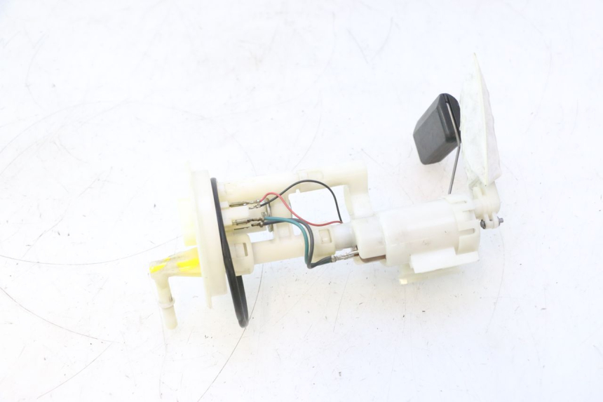 photo de BOMBA DE COMBUSTIBLE SUZUKI BURGMAN 125 (2007 - 2014) - Recambio usado revisado