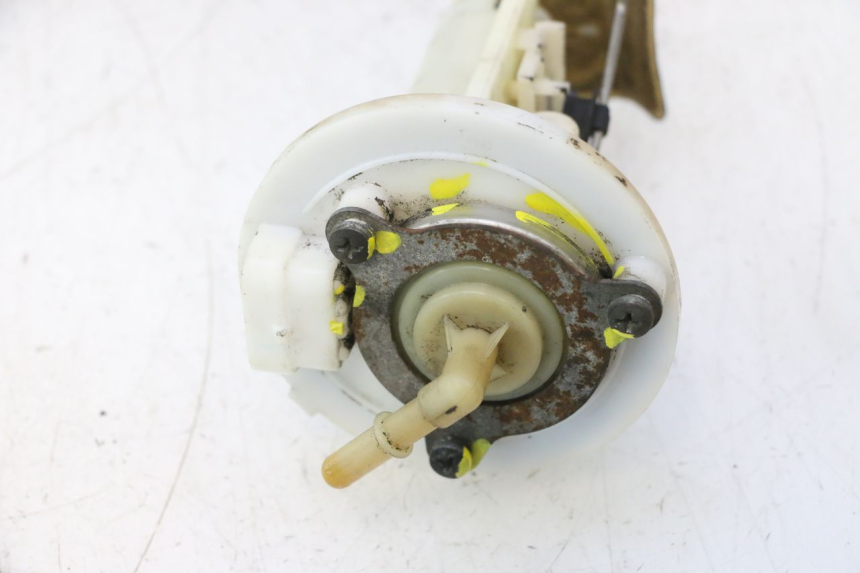 photo de BOMBA DE COMBUSTIBLE PEUGEOT CITYSTAR 125 (2011 - 2017) - Recambio usado revisado