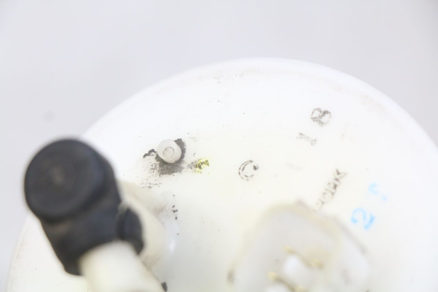 photo de BOMBA DE COMBUSTIBLE HONDA FES PANTHEON 125 (2003 - 2007) - Detalle de la pieza