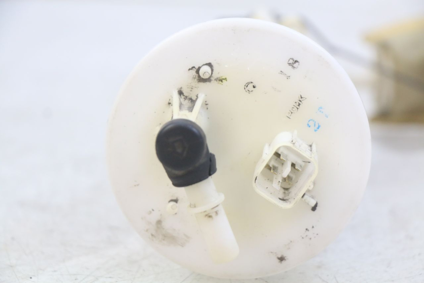 photo de BOMBA DE COMBUSTIBLE HONDA FES PANTHEON 125 (2003 - 2007) - Zoom estado de uso