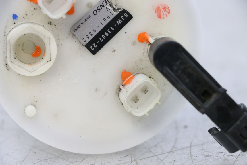 photo de BOMBA DE COMBUSTIBLE YAMAHA FJR ABS 1300 (2006 - 2012) - Marcados y referencias originales