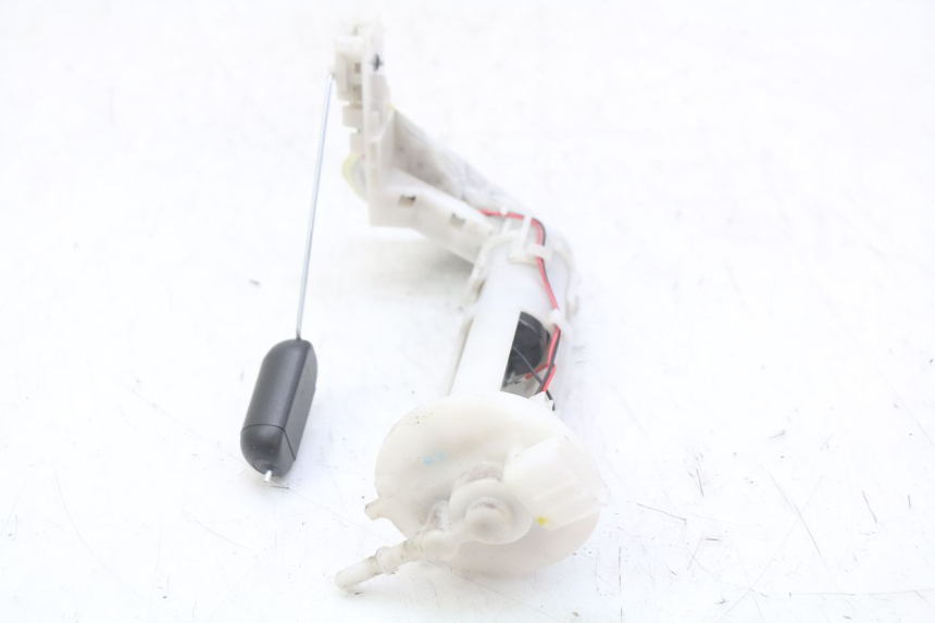 photo de BOMBA DE COMBUSTIBLE HONDA FORZA 125 (2015 - 2016) - Otra perspectiva