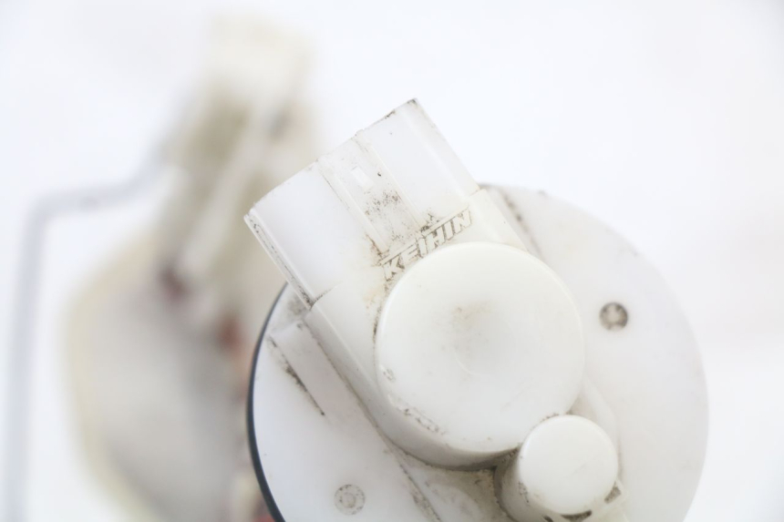 photo de BOMBA DE COMBUSTIBLE HONDA PCX (JF28) 125 (2009 - 2011) - Detalles de los puntos de fijación