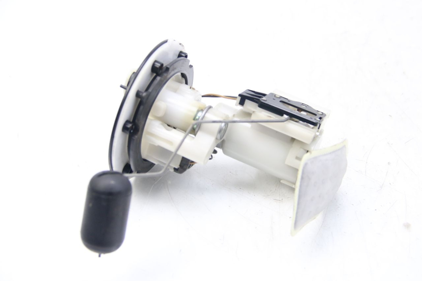 photo de BOMBA DE COMBUSTIBLE YAMAHA HW XENTER 125 (2011 - 2017) - Zoom estado de uso