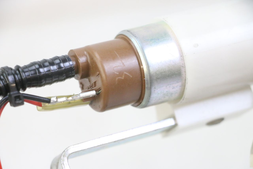 photo de BOMBA GASOLINA PIAGGIO IE MP3 YOURBAN 300 (2011 - 2016) - Zoom estado de uso