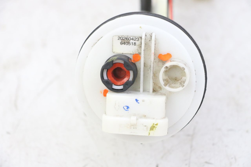 photo de BOMBA GASOLINA PIAGGIO IE MP3 YOURBAN 300 (2011 - 2016) - Otra perspectiva