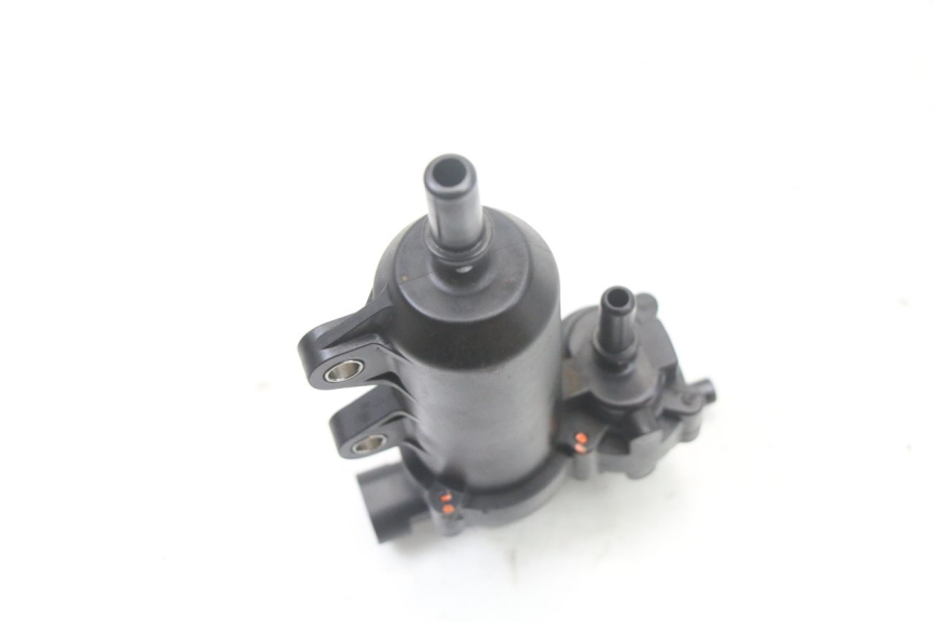 photo de BOMBA DE COMBUSTIBLE PEUGEOT KISBEE 4T 50 (2018 - 2022) - Detalles de los puntos de fijación