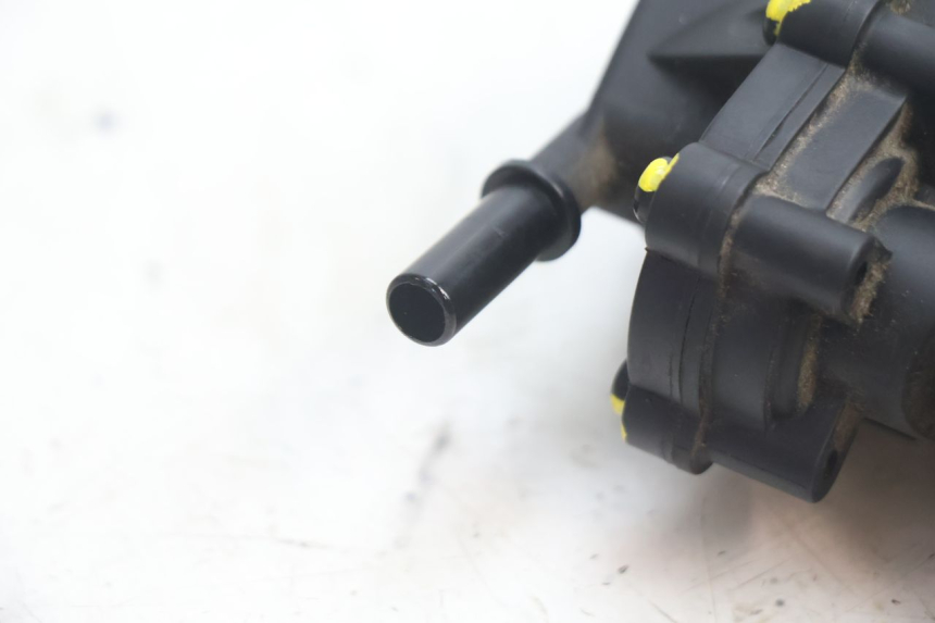 photo de BOMBA DE COMBUSTIBLE PEUGEOT KISBEE 4T 50 (2018 - 2022) - Detalles de los puntos de fijación