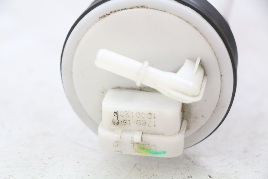 photo de BOMBA DE COMBUSTIBLE PIAGGIO LIBERTY IGET 4T 50 (2015 - 2020) - Zoom estado de uso