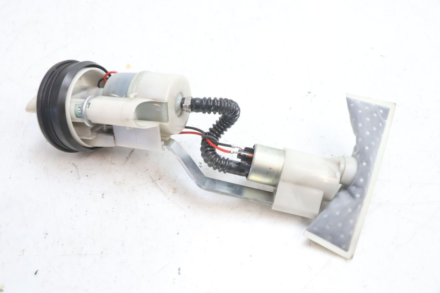 photo de BOMBA GASOLINA PIAGGIO LIBERTY IGET 4T 50 (2021 - 2025) - Otra perspectiva