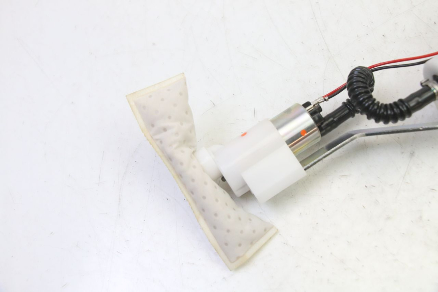 photo de BOMBA GASOLINA PIAGGIO MP3 HPE 310 (2024 - 2025) - Detalle de la pieza