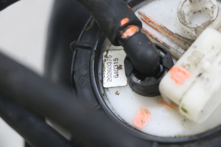 photo de BOMBA DE COMBUSTIBLE PIAGGIO MP3 LT 400 (2007 - 2012) - Zoom estado de uso