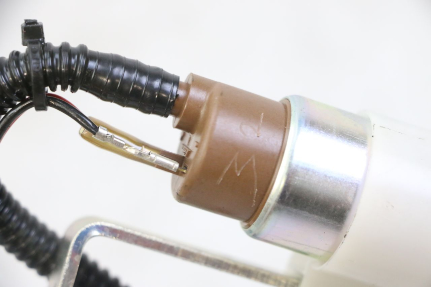 photo de BOMBA GASOLINA PIAGGIO MP3 LT 300 (2010 - 2016) - Recambio usado revisado