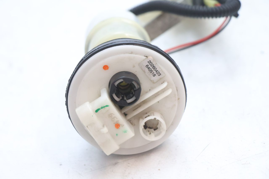 photo de BOMBA GASOLINA PIAGGIO MP3 LT 300 (2010 - 2016) - Vista general del producto