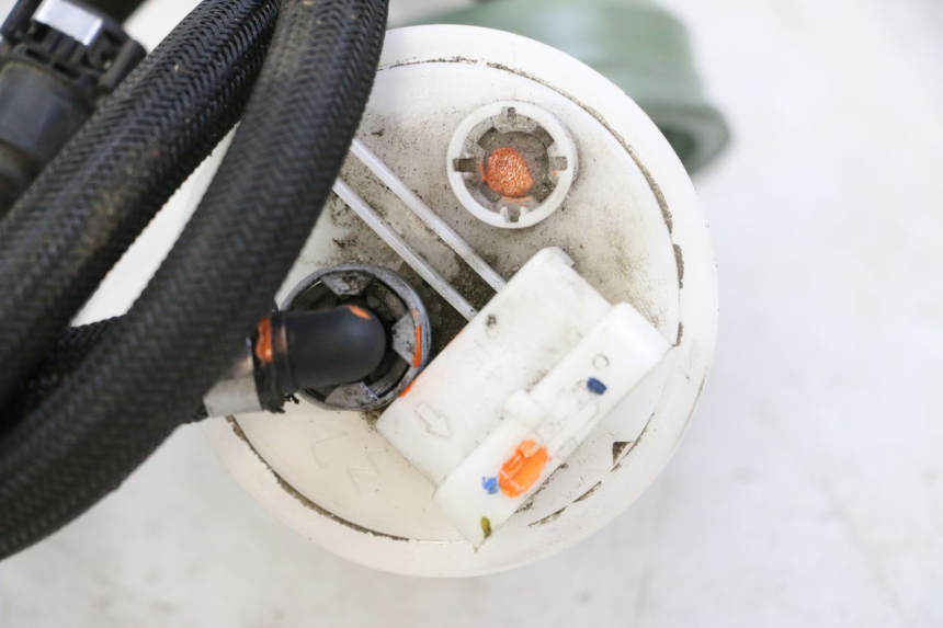 photo de BOMBA DE COMBUSTIBLE PIAGGIO MP3 500 (2014 - 2017) - Foto de producto adicional