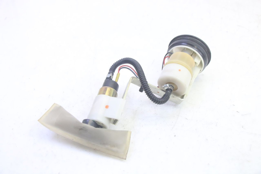 photo de BOMBA DE COMBUSTIBLE PIAGGIO MP3 RL 250 (2006 - 2010) - Recambio usado revisado