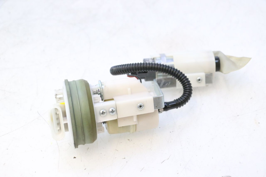 photo de BOMBA GASOLINA PIAGGIO MP3 500 (2016 - 2018) - Recambio usado revisado