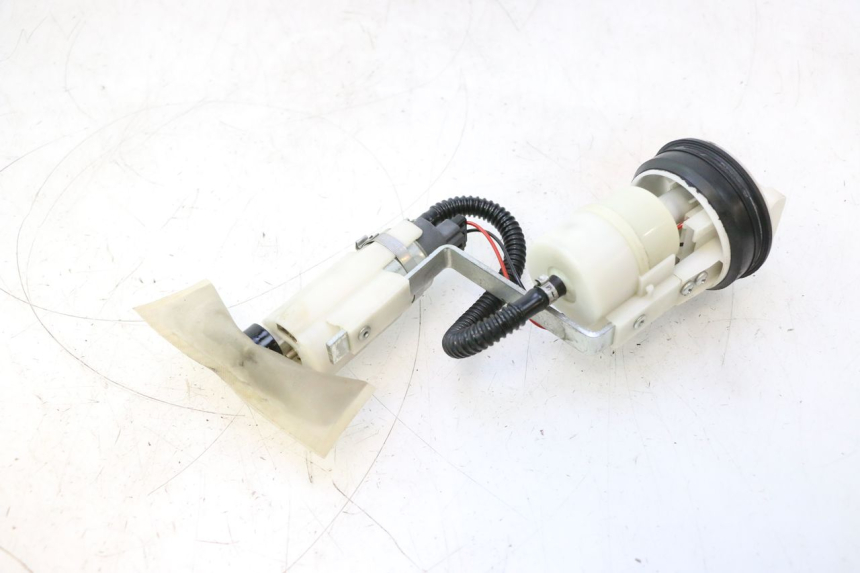 photo de BOMBA DE COMBUSTIBLE PIAGGIO MP3 500 (2011 - 2015) - Vista principal