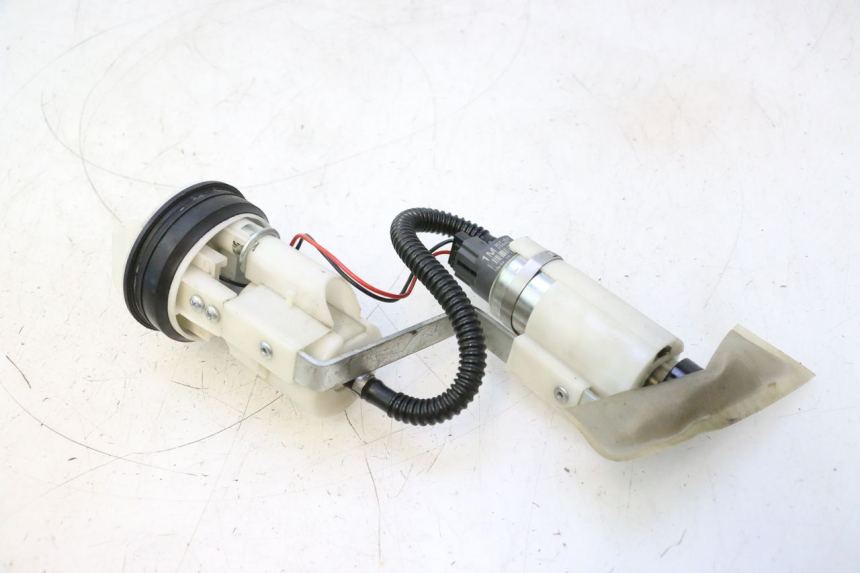 photo de BOMBA DE COMBUSTIBLE PIAGGIO MP3 500 (2011 - 2015) - Recambio usado revisado