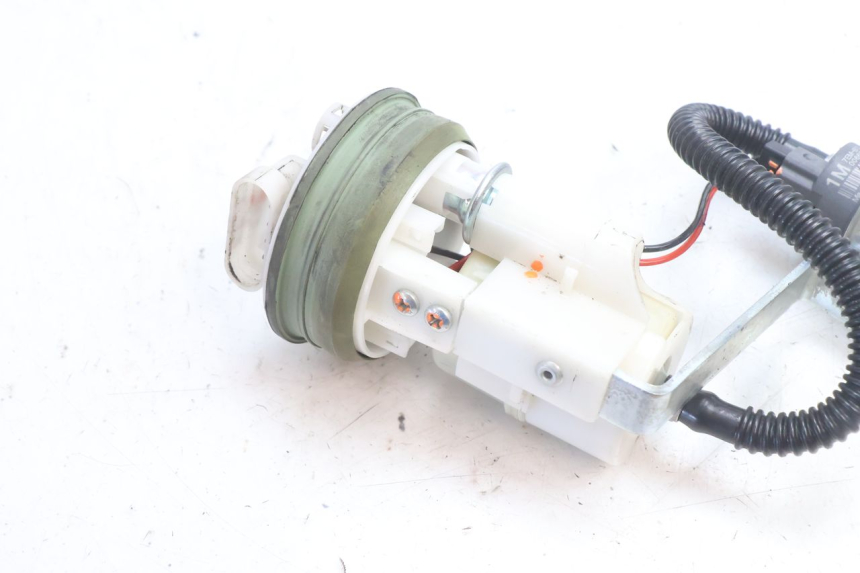 photo de BOMBA GASOLINA PIAGGIO MP3 500 (2016 - 2018) - Detalle de la pieza