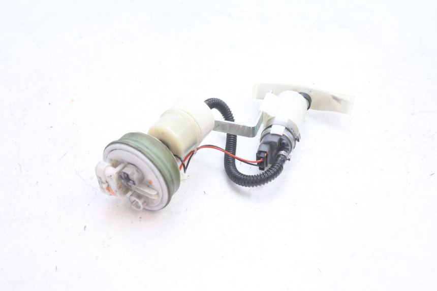 photo de BOMBA GASOLINA PIAGGIO MP3 500 (2016 - 2018) - Vista general del producto