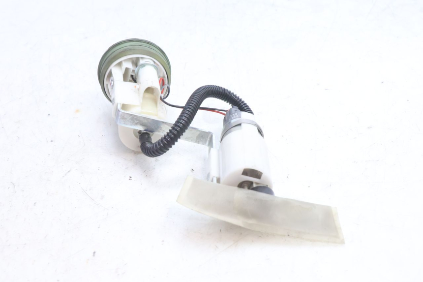 photo de BOMBA GASOLINA PIAGGIO MP3 500 (2016 - 2018) - Recambio usado revisado