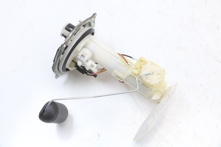 photo de BOMBA GASOLINA MBK MW TRYPTIK 125 (2014 - 2016) - Zoom estado de uso